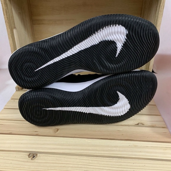 Nike Fly.By Low Men's Sz 11 Basketball Sneaker NWB - Picture 7 of 8